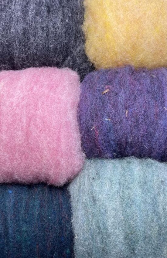 Carded_Wool_coloured