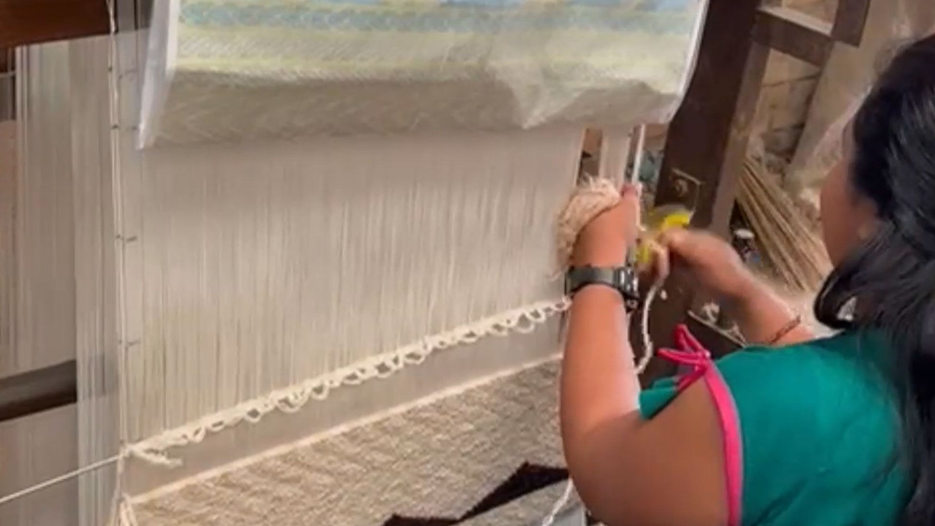 sacred-places-threads-of-history